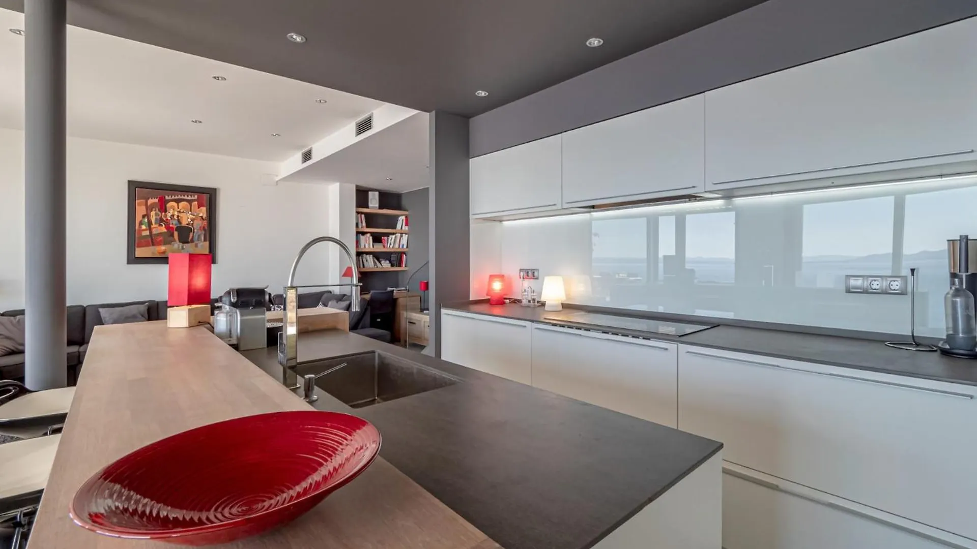 Apartment In Roses With Central Heating Montjoi 0*,  Hiszpania