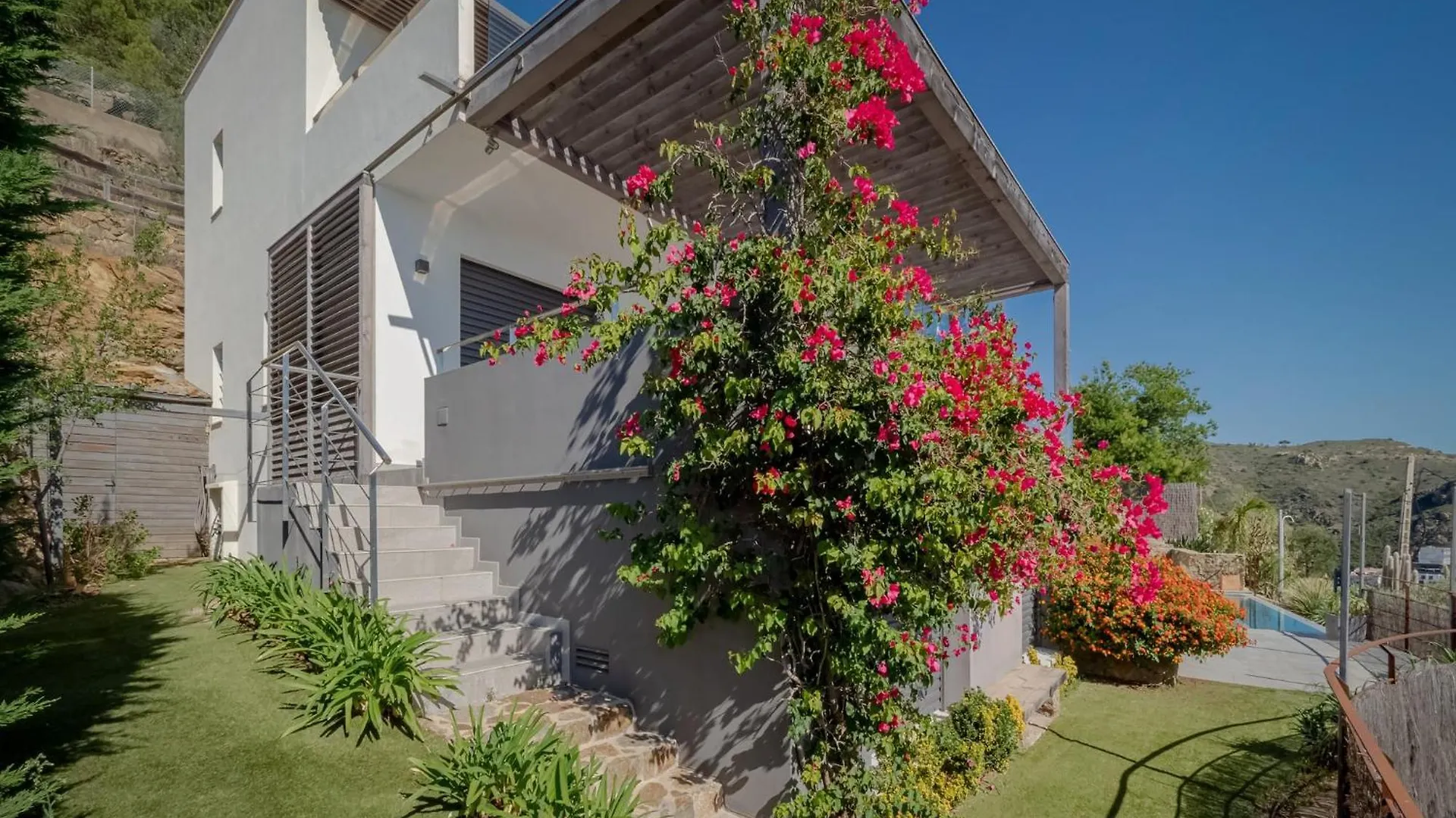 Apartment In Roses With Central Heating Montjoi Hiszpania